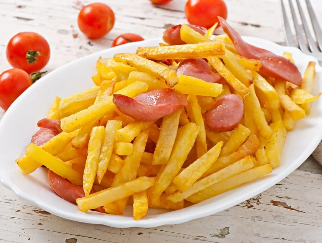 Salchipapas